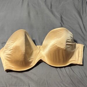 Cacique Strapless Beige Bra